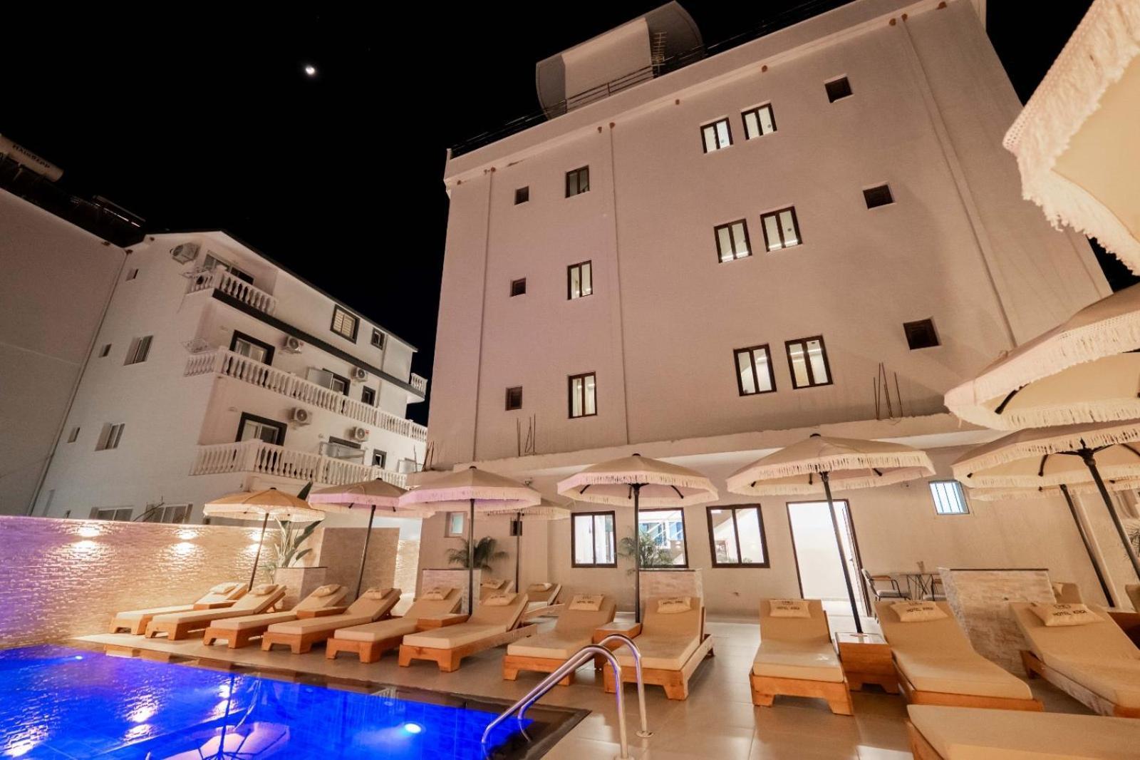 Hotel Kroi クサミル エクステリア 写真